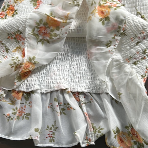 Rare Editions Square Neck Long Balloon Sleeve Smocked Flounce Hem Floral Dress. - Picture 5 of 10